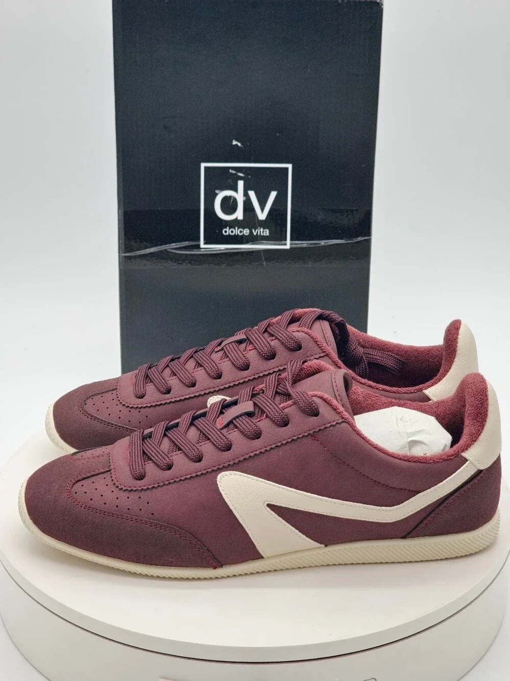 DV Dolce Vita Gaven Burgundy Retro Sneakers Women’s Size 9.5